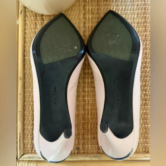Calvin Klein Gayle Pointed Toe Pumps Heels Blush Pink Size 8 Unworn - Picture 6 of 6